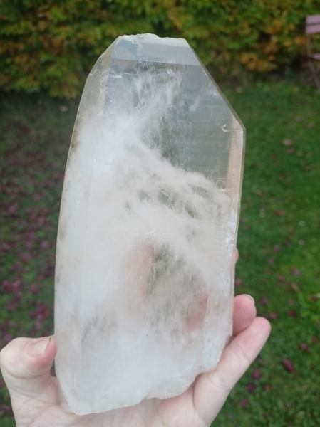 Mistrovský krystal křišťálu 1,2kg - MOUDROST A LEHKOST
