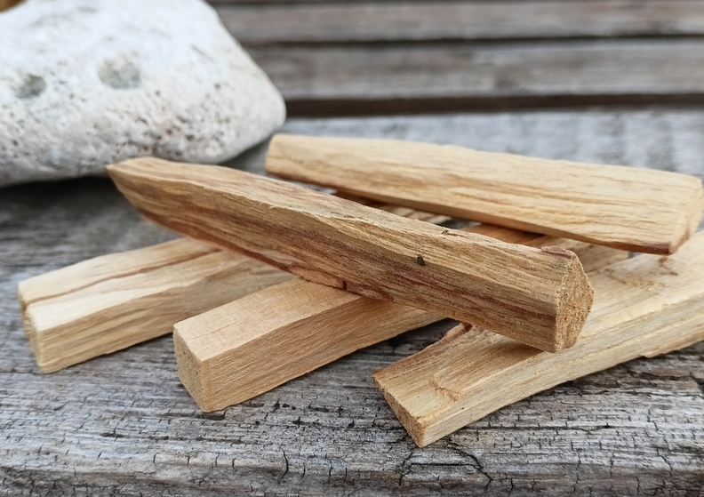 Palo Santo Vykurovadlo (palo santo, Jižní Ameriky) Palo Santo Vykurovadlo