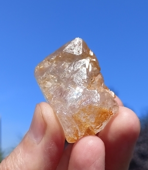 Křišťál window quartz špice  KVANTOVÉ POLE 30,9 g  