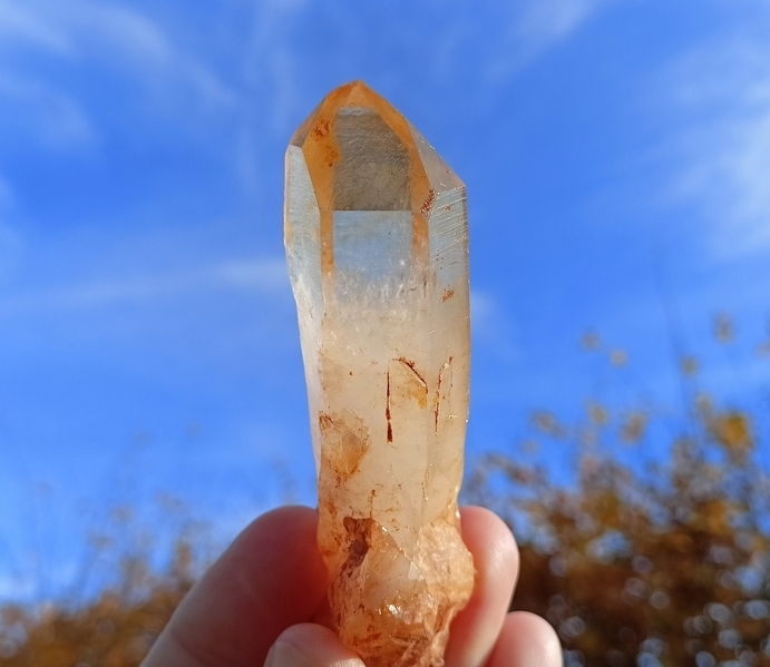 Krystal křišťálu - ZLATÝ LÉČITEL + TRANSMITTER - mistrovský krystal