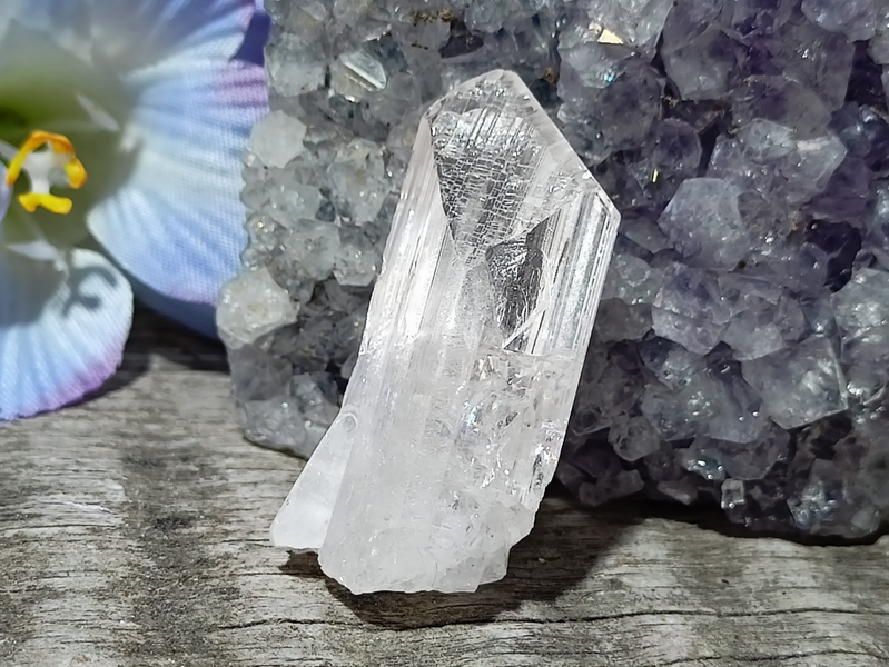 Danburit krystal  SVĚTLONOŠ 12,2 g extra kvalita