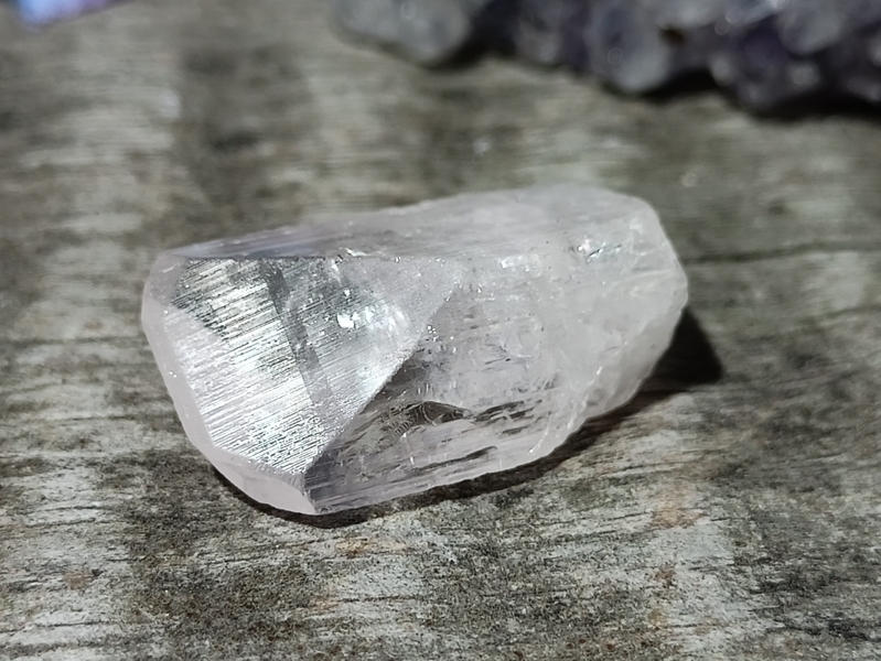 DANBURIT krystal 5,92 g extra kvalita
