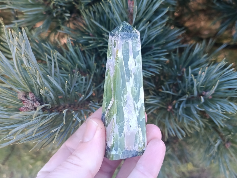 Jadeit obelisk Pákistán 94 g - MAJÁK