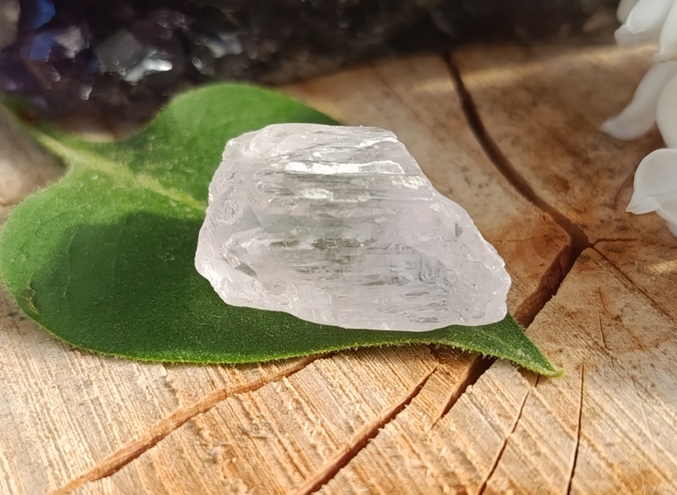 Kunzit krystal 4,9 g výběrový - LÁSKA 