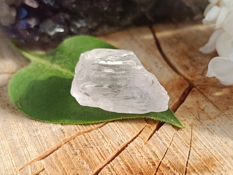 Kunzit krystal 4,9 g výběrový - LÁSKA 