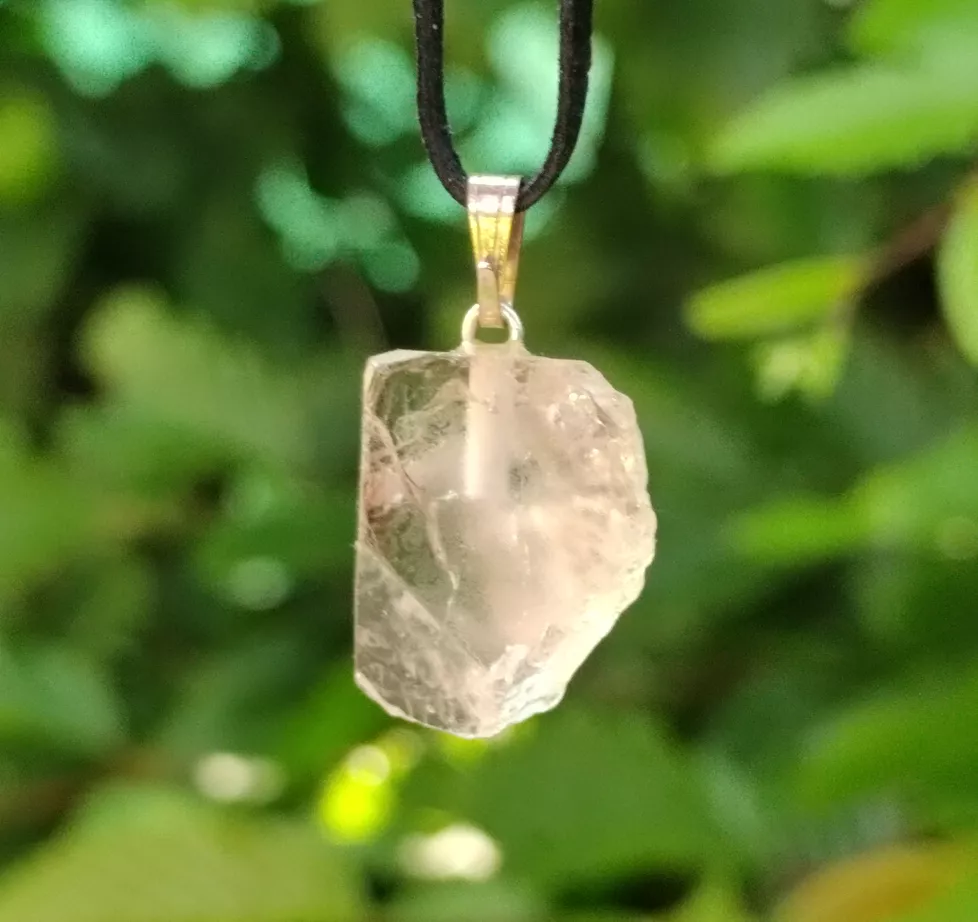TOPAZ zlatý krystal 7,7 g přívěsek - SEBEDŮVĚRA 